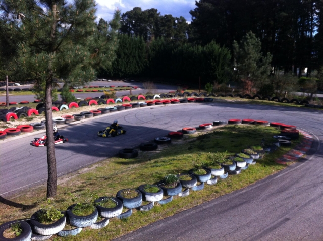  Circuit between trees 